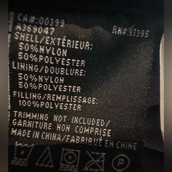 NWOT - Men’s Nuage Jet Black Hooded Puffer Jacket - Size Large - Picture 7 of 8